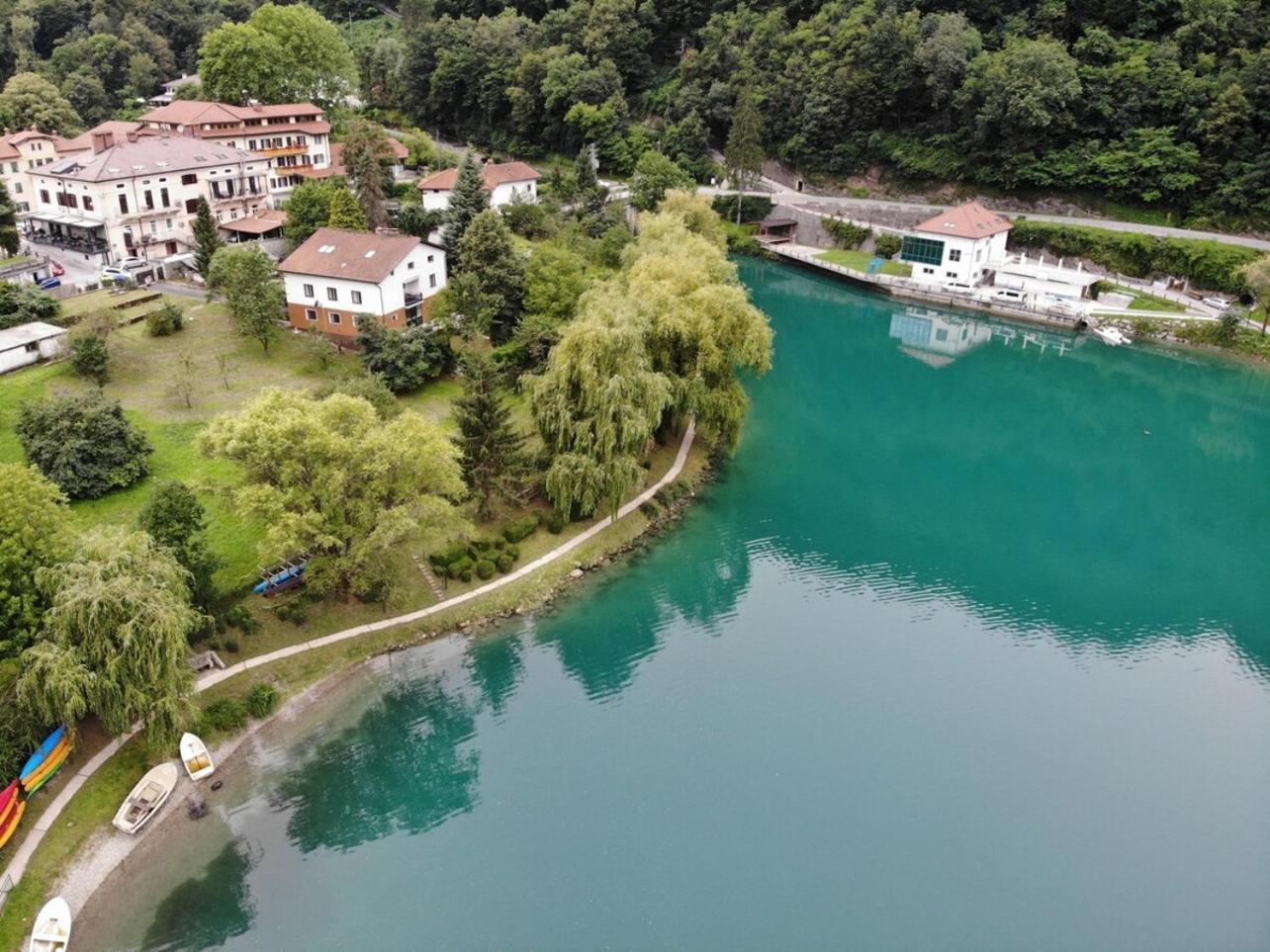 מוסט נה סוסי Vila Labod, Unique Villa At The Lake מראה חיצוני תמונה